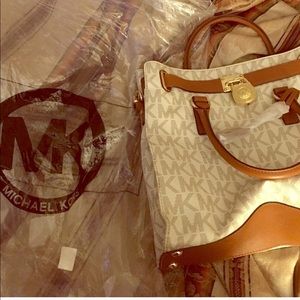 Michael Kors Hamilton Logo Tote